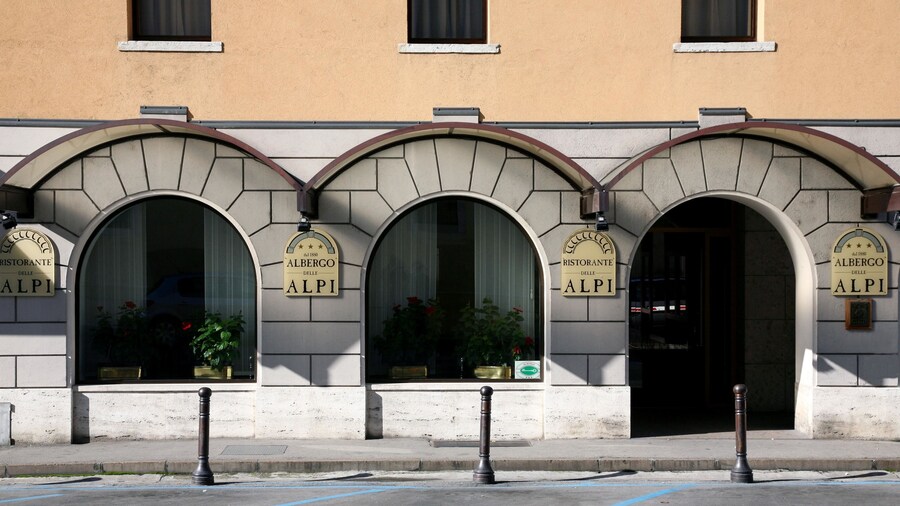 Albergo Delle Alpi