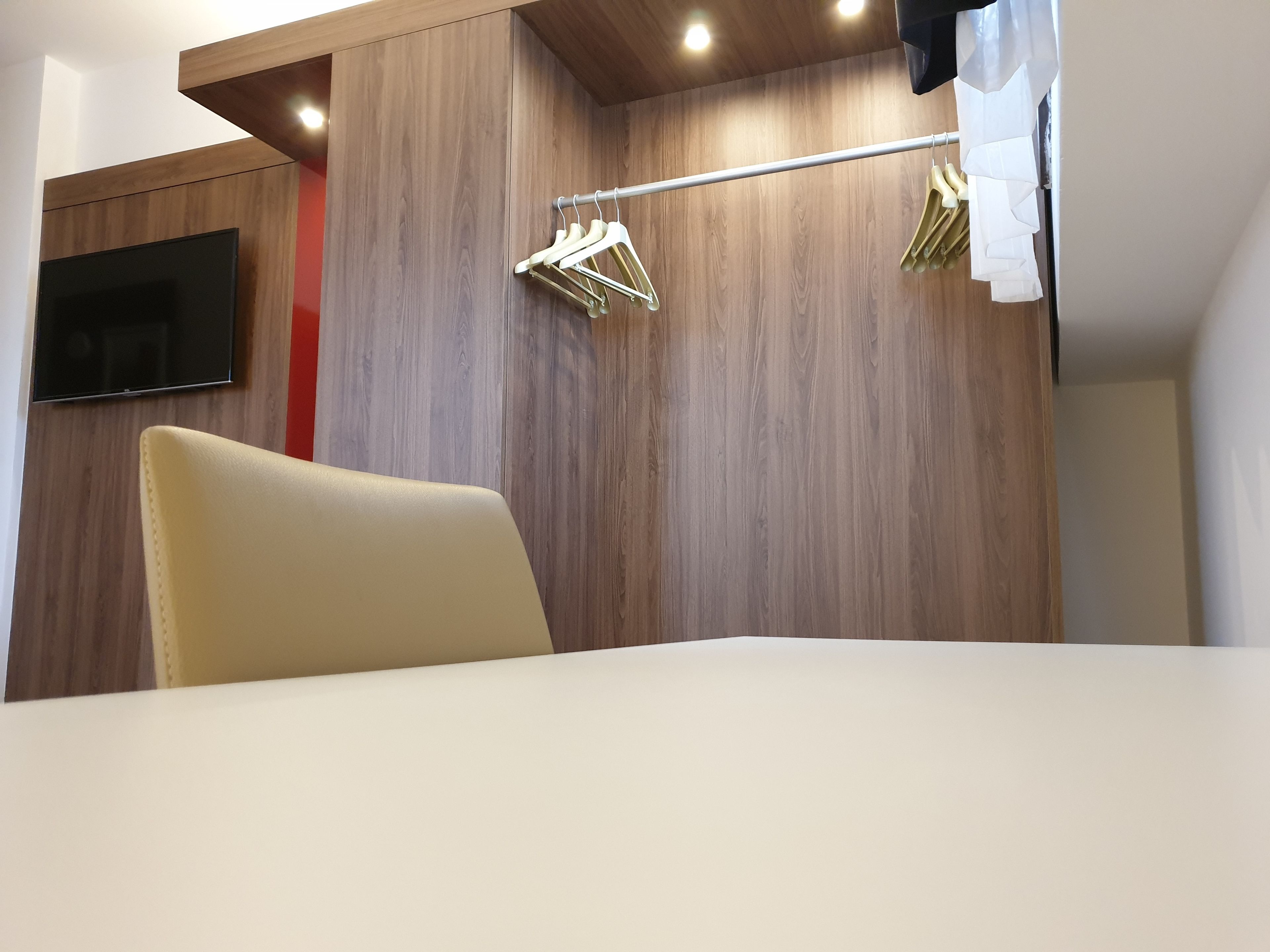 basic room, 1 double bed | in-room safe, desk, blackout curtains, iron/ironing board