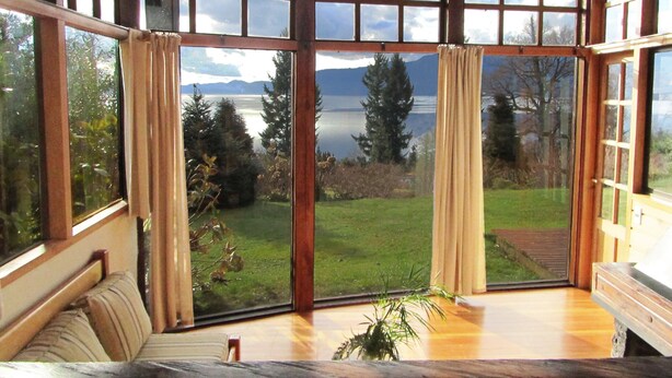 Cottage, 3 Bedrooms | Living room - Cabañas Portal Pucon (Pucón)