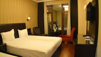 Minibar, in-room safe, desk, blackout curtains