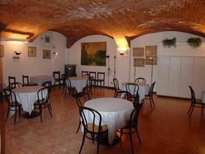Breakfast area - Hotel Johnny (Milan)