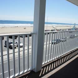 Oceanfront Queen Room, Ocean View, Private Balcony