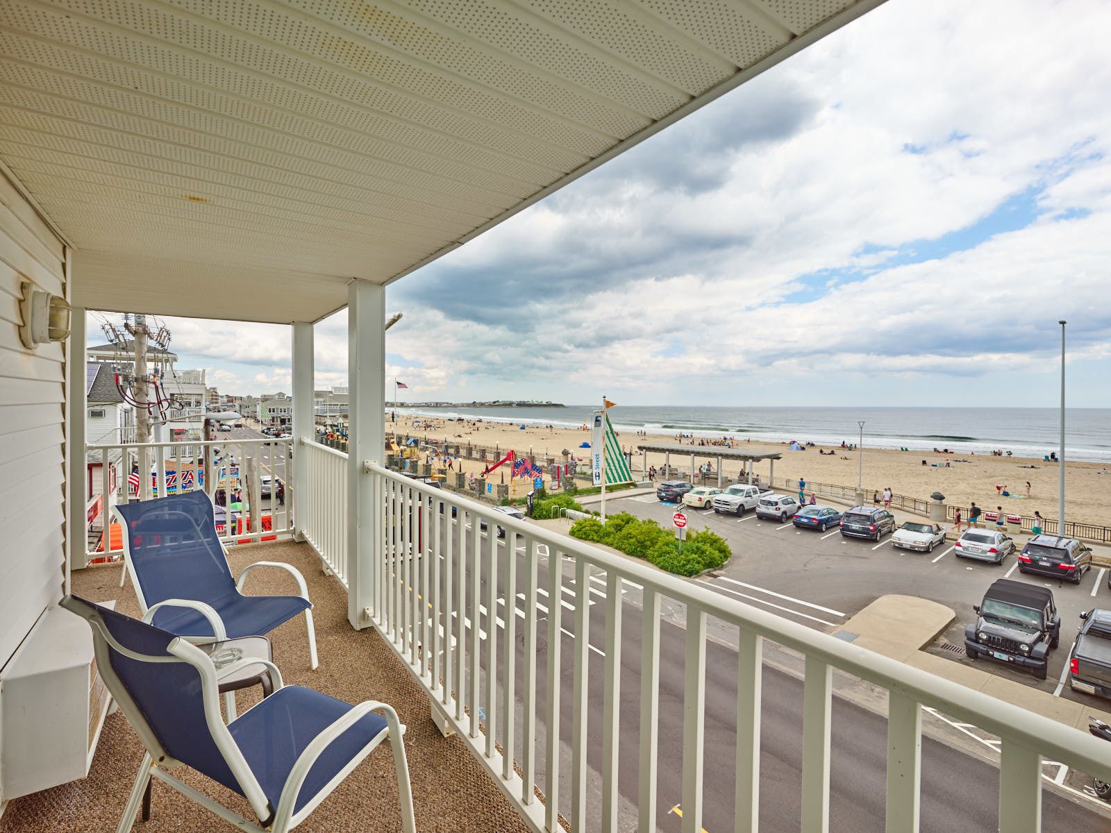Oceanfront King Room with private Balcony and Ocean view | Utsikt fra rommet