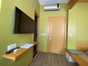 컴포트 스위트 | 셀렉트 컴포트 침대, 미니바, 객실 내 금고, 책상