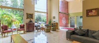 Al Murjan Palace Hotel