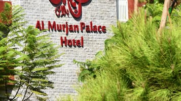 Fyrir utan