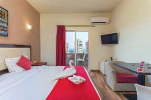 Deluxe Room, Balcony, Sea View