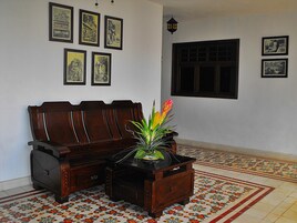 Sala de estar en el lobby