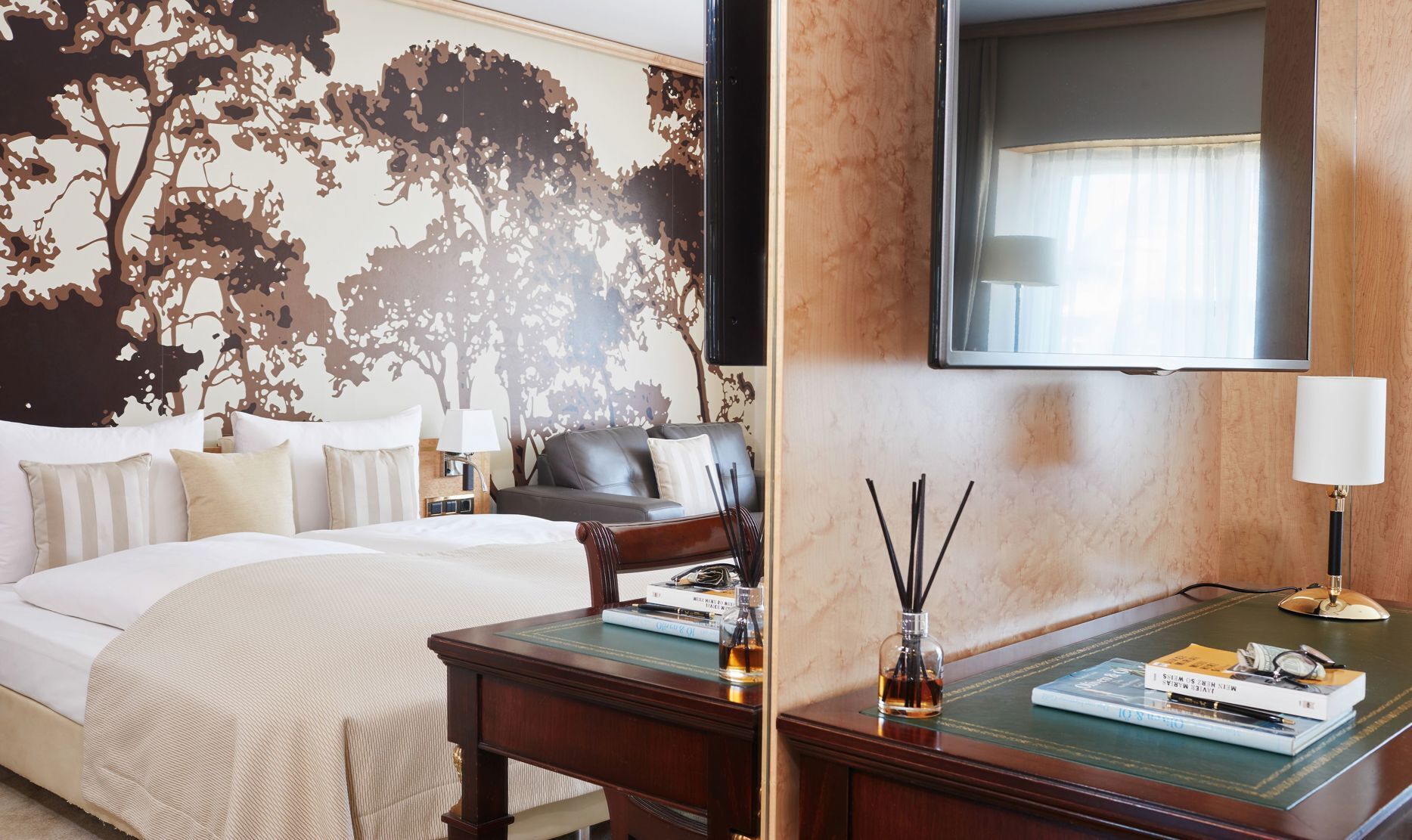 Egyptian cotton sheets, premium bedding, down duvets, in-room safe