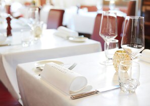 Lunch and dinner served - Living Hotel De Medici (Düsseldorf)