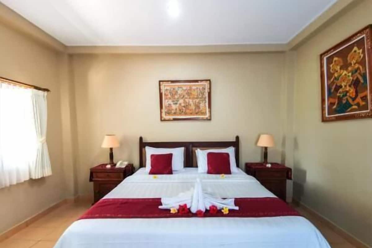 ميني بار وخزنة داخل الغرفة وأسرّة قابلة للطي وواي فاي مجانًا