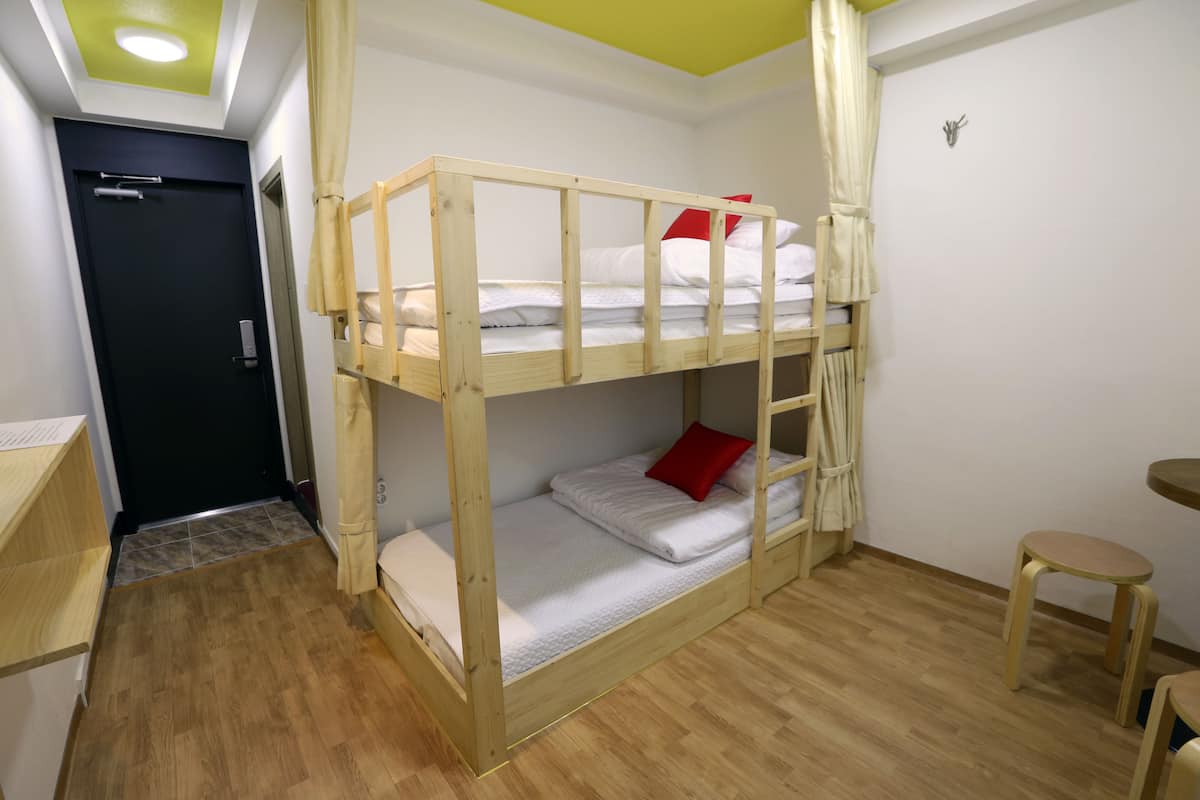 Twin Room (Bunk bed) | WiFi (free)