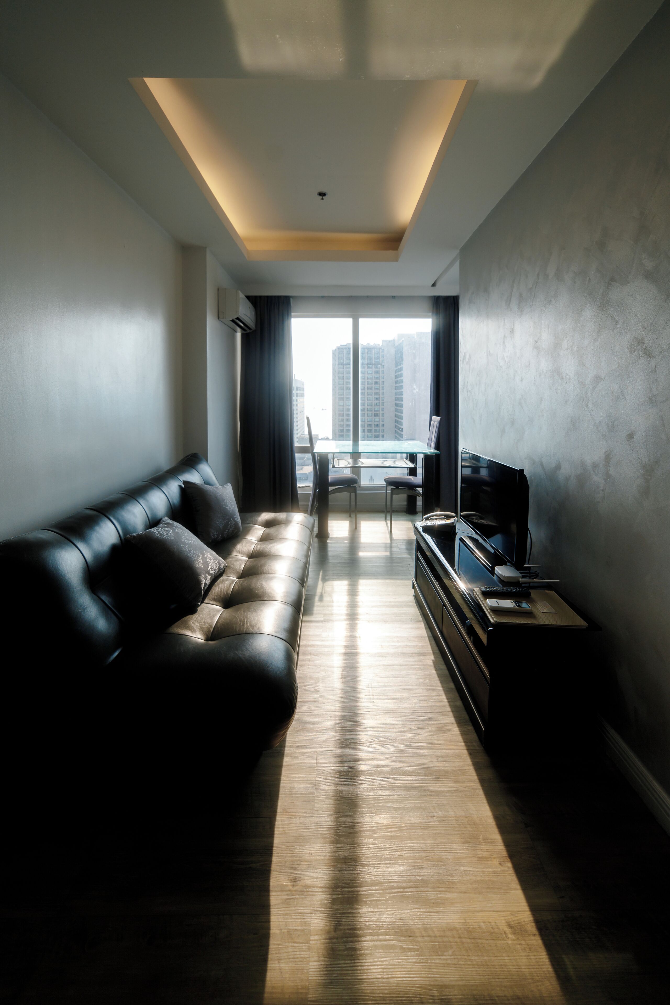 Foto - Regency Grand Suites