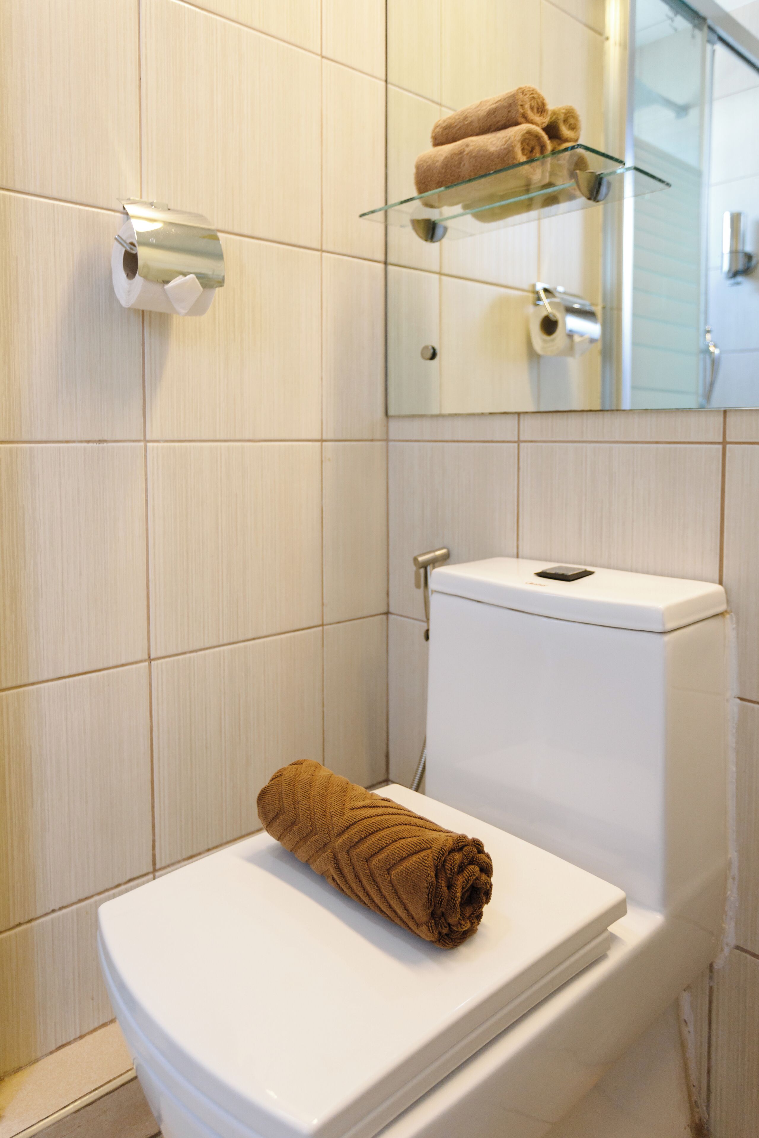 Chambre Exécutive avec lits jumeaux | Salle de bain