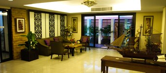 Unico Srinakarin Residence