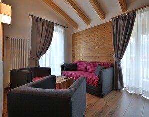 Living area - Sassdei My Active Suite Hotel (Andalo)