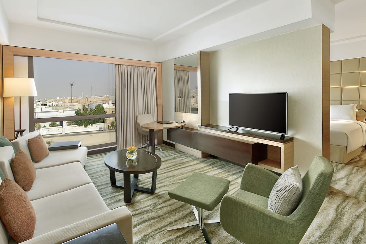 DoubleTree by Hilton Riyadh - Al Muroj Business Gate in Riyadh: Find ...