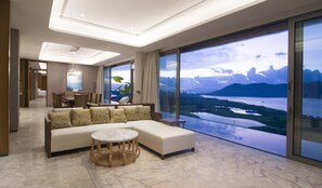 Presidential Suite, 2 Bedrooms, Ocean View | Premium bedding, down comforters, free minibar, in-room safe - The Westin Blue Bay Resort & Spa (Lingshui)