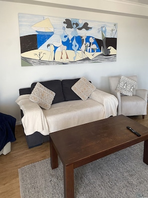 Two Bedroom Apartment #47 | Premium bedding, desk, soundproofing, iron/ironing board