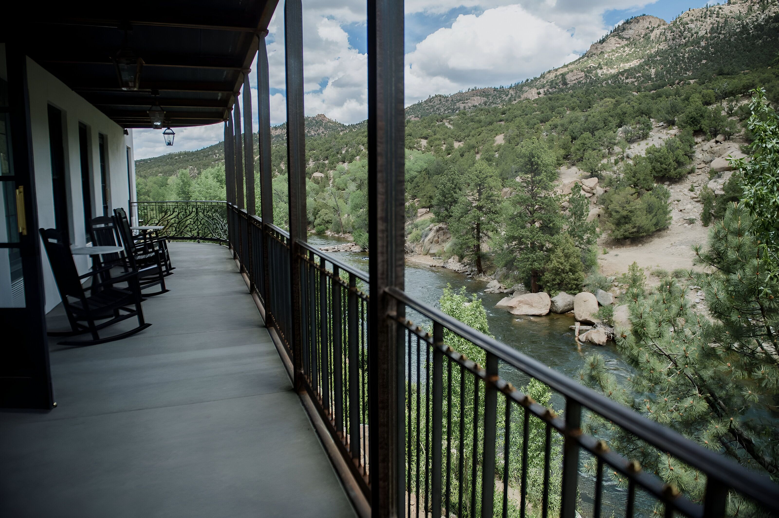 Hochwertige Bettwaren, individuell dekoriert, individuell eingerichtet