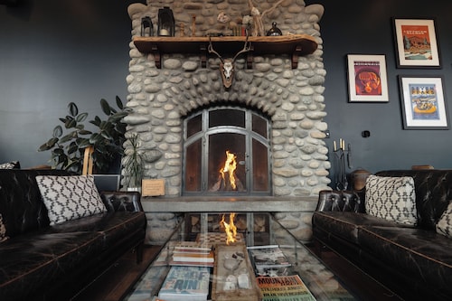 Surf Hotel & Chateau