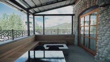 House, 1 King Bed (Atelier King) | Terrace/patio