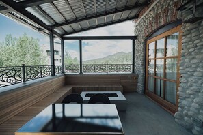 Casa, 1 cama King size (Atelier King) | Terraza o patio