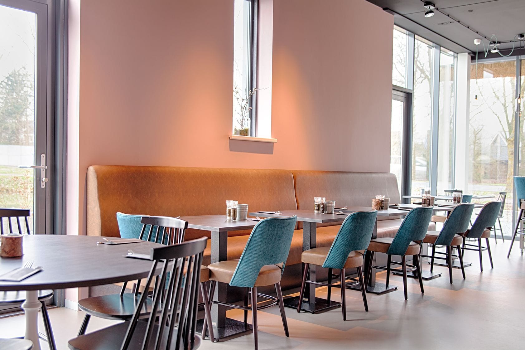 daily buffet breakfast (eur 16.95 per person)