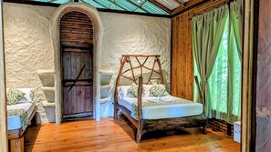 Bungalow, Garden View | In-room safe, individually decorated, individually furnished, bed sheets