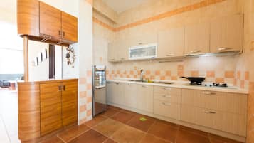 Individually decorated, desk, blackout curtains, soundproofing