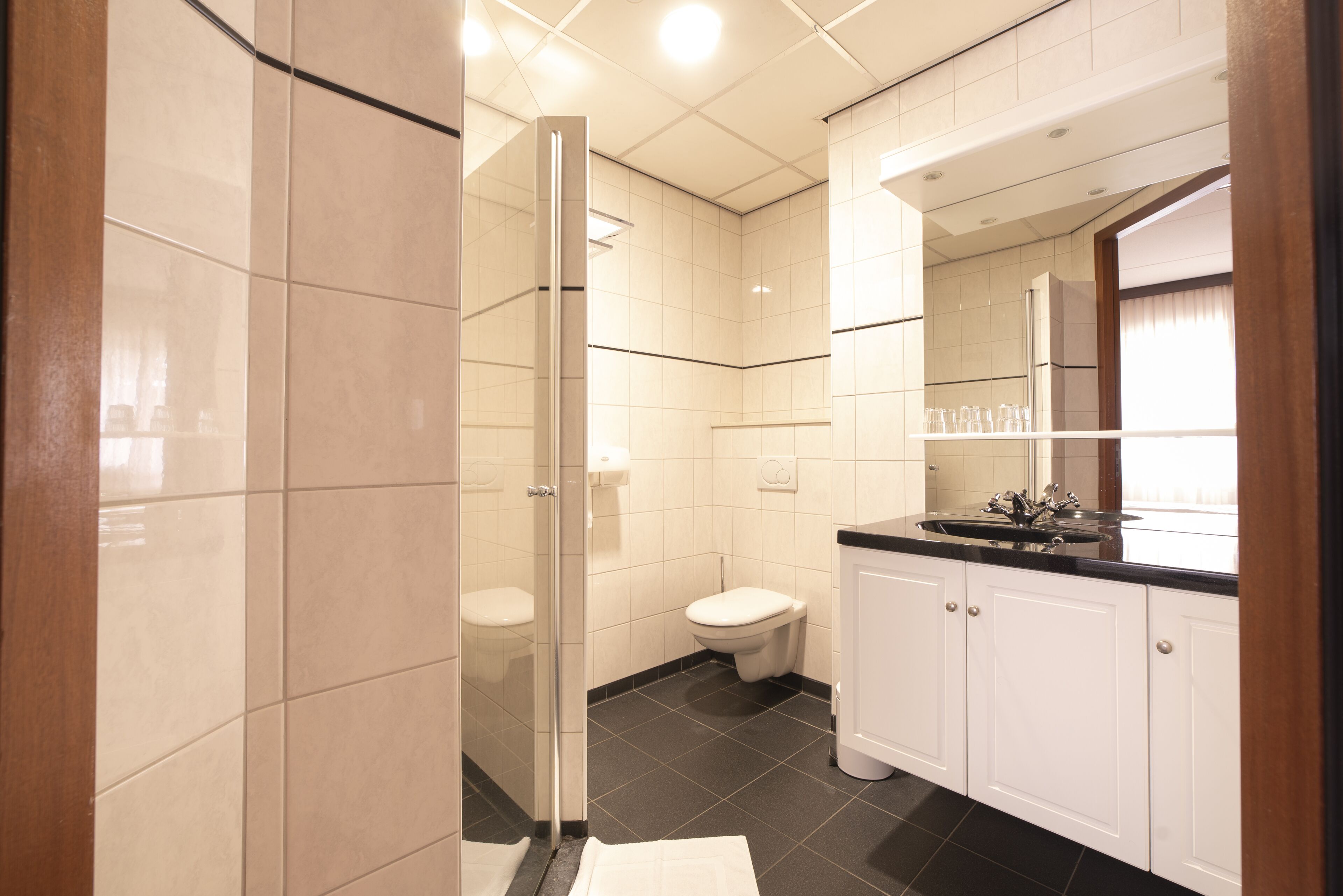 basic triple room | bathroom | hair dryer, towels