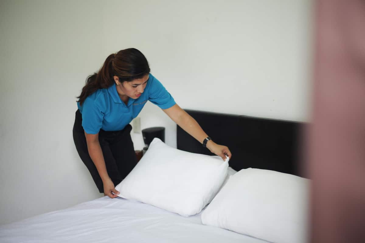 In-room safe, free WiFi, bed sheets