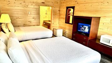 Classic Room | Pillowtop beds, WiFi (free), bed sheets