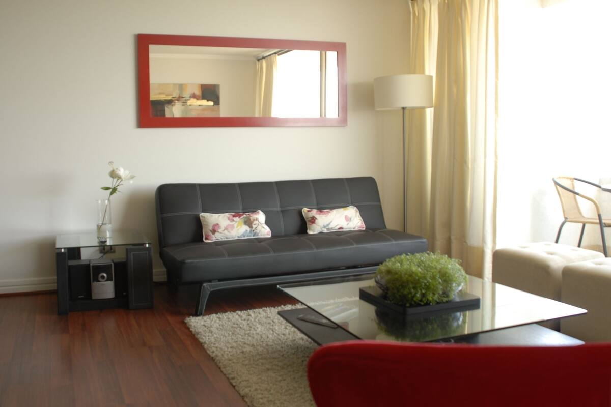 Apartment (Up to 3) | Living room | 32-inch LCD TV with cable channels, TV