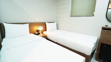 Herbergi fyrir tvo, tvö rúm - reyklaust | Rúmföt af bestu gerð, dúnsængur, myrkratjöld/-gardínur, hljóðeinangrun