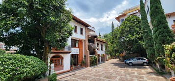 Entrada de la propiedad