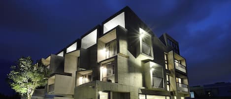 Front of property – evening/night