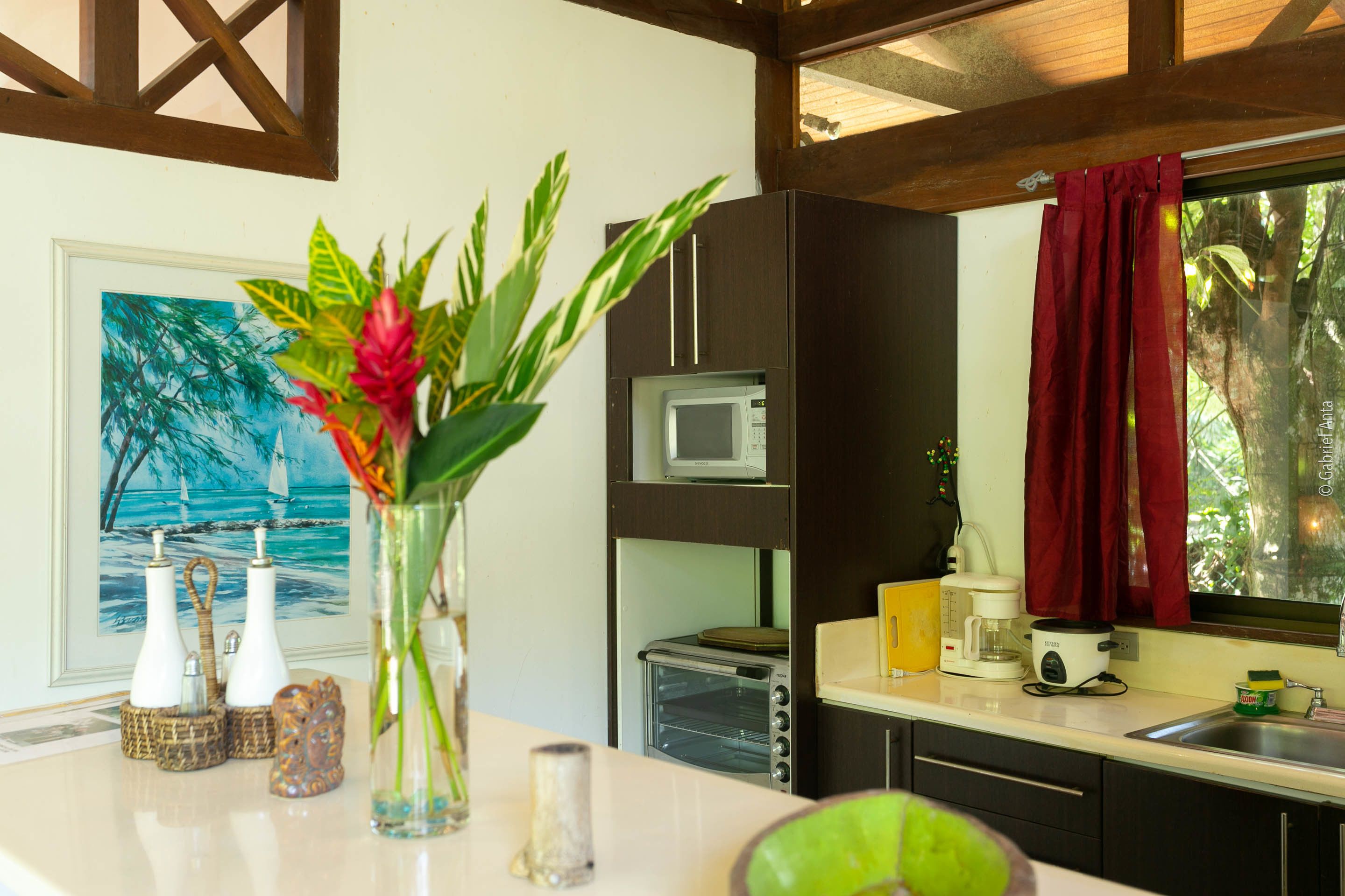 bungalow doble con cocina equipada | private kitchen | fridge, microwave