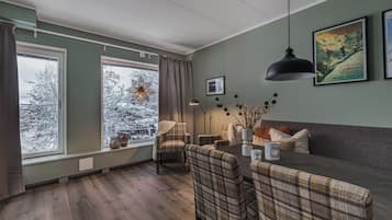 Rostberget 78, 2 bedrooms (bed linen and housekeeping not included) | Eget kjøkken | Kjøleskap, mikrobølgeovn, ovn og kokeplater