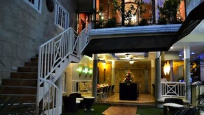 Unclassified image, 5 of 42, button - Eden Gardens Wellness Resort & Spa (Kingston)