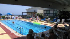 Dining - Aphelandra Hotel Apartments (Ayia Napa)