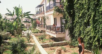 Aphelandra Hotel Apartments