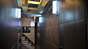 Interior - D.H Sinchon Guesthouse (Seoul)