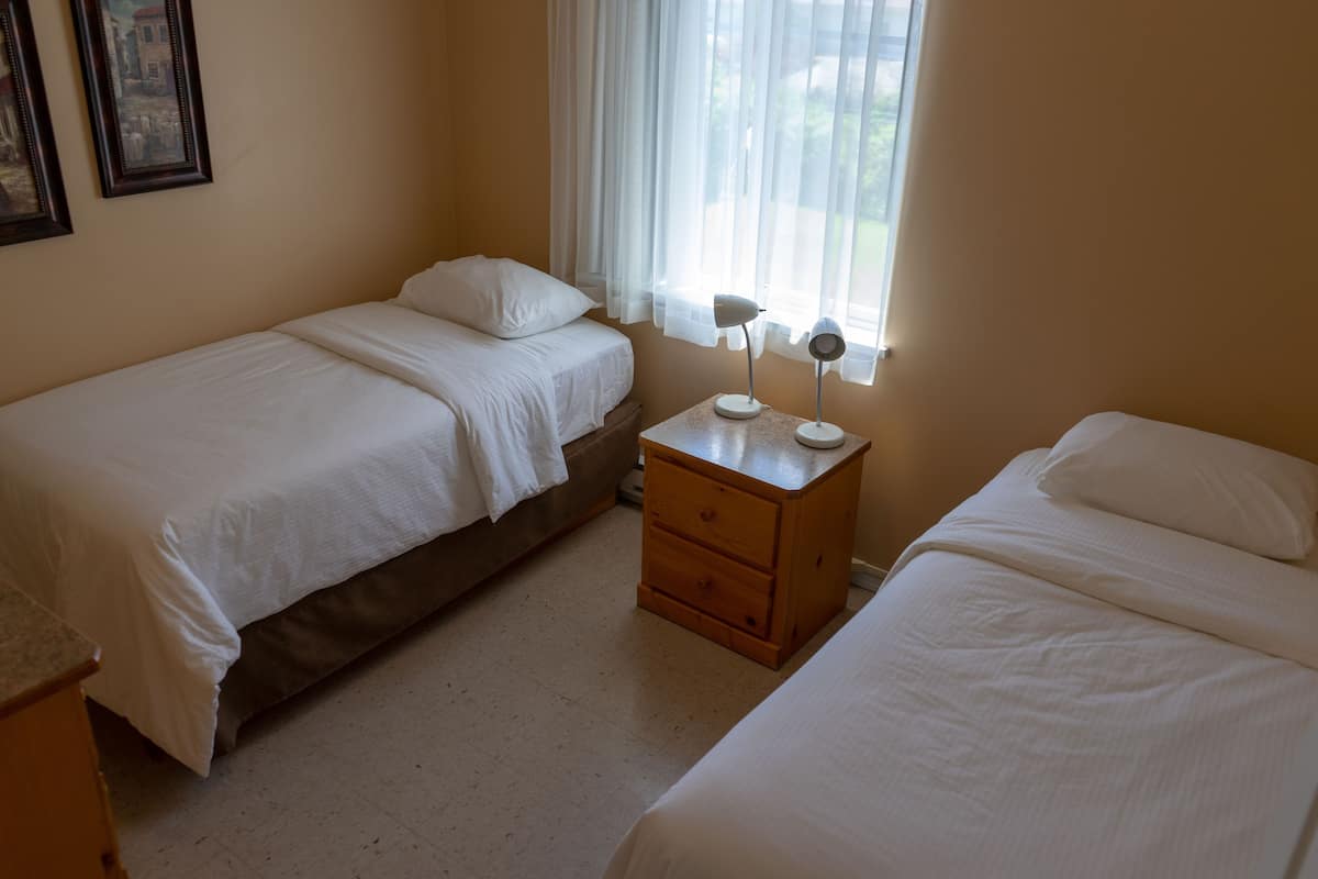 Free WiFi, bed sheets