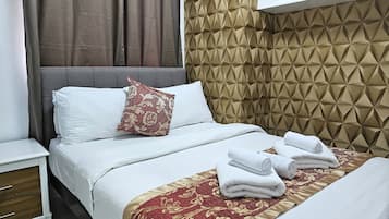 In-room safe, blackout curtains, soundproofing, free WiFi