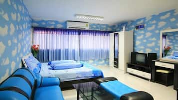 Deluxe-Zimmer | Allergikerbettwaren, Schreibtisch, schallisolierte Zimmer, Bettwäsche