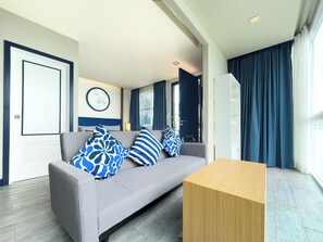Habitación doble Premier, para no fumadores, frente al océano (Boat Quay Sea Front) | Caja de seguridad en la habitación y escritorio 