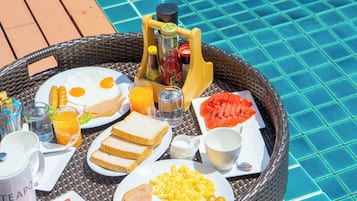 Petit déjeuner continental (300 THB par personne)