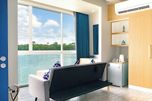 Premier Double Room, Non Smoking, Oceanfront (Boat Quay Sea Front) | View from room