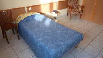 Soundproofing, free WiFi